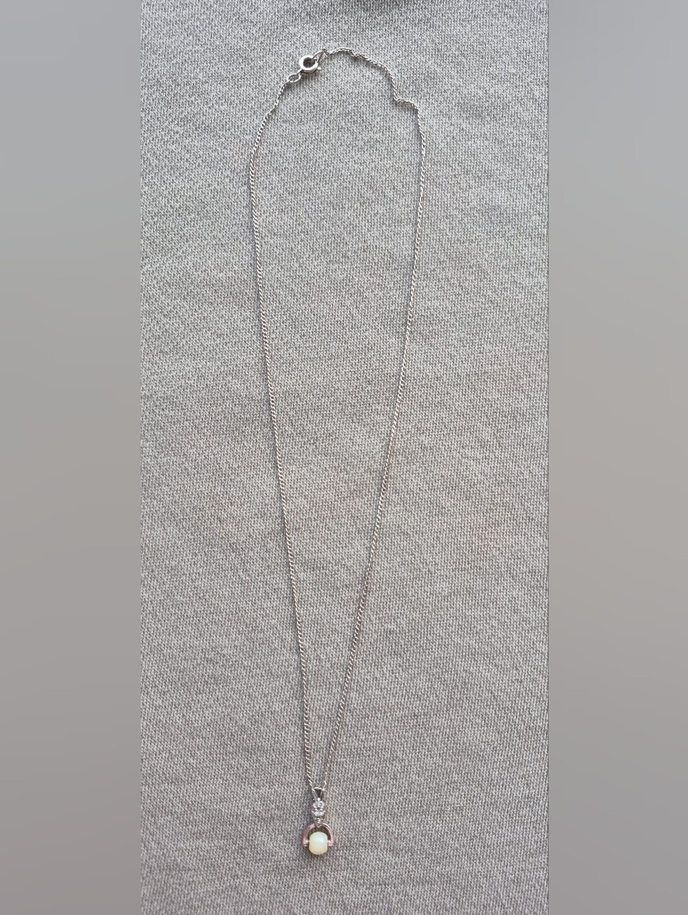 Delicate Silver Pendant Necklace with Bead Accent